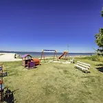 Neue Steinvilla Mit Beheiztem Pool In Strandnaehe By Interhome *