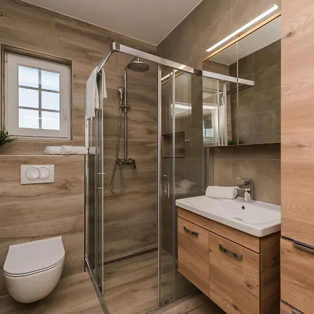 Neue Steinvilla Mit Beheiztem Pool In Strandnaehe By Interhome Casa vacanze *