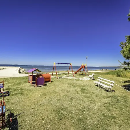 Neue Steinvilla Mit Beheiztem Pool In Strandnaehe By Interhome *