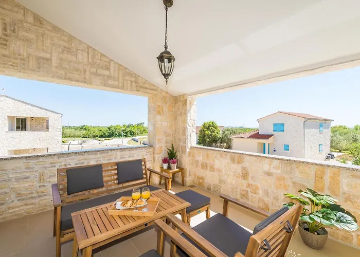 Дом отдыха Neue Steinvilla Mit Beheiztem Pool In Strandnaehe By Interhome