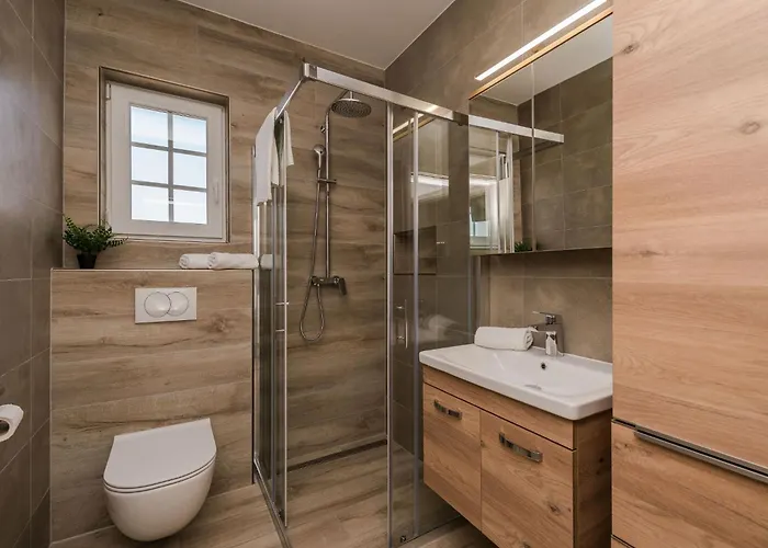 Neue Steinvilla Mit Beheiztem Pool In Strandnaehe By Interhome 펜션 *