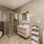 Neue Steinvilla Mit Beheiztem Pool In Strandnaehe By Interhome * Privlaka (Zadar)